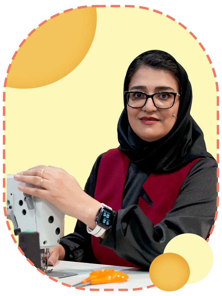 تصویر خانم ملیحه ظریفیان مدیر آموزشگاه خلاق