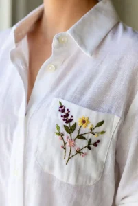 گلدوزی خاص روی شومیز